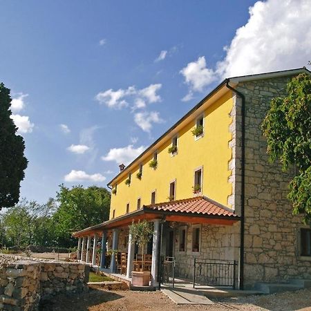 Villa Calussovo Ripenda Kras 外观 照片