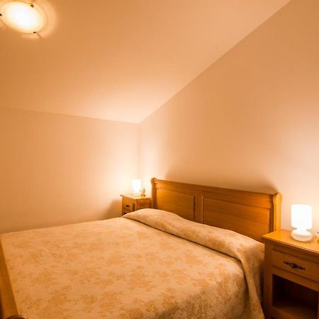 Villa Calussovo Ripenda Kras 外观 照片
