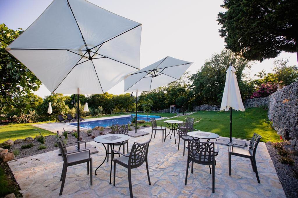 Villa Calussovo Ripenda Kras 外观 照片